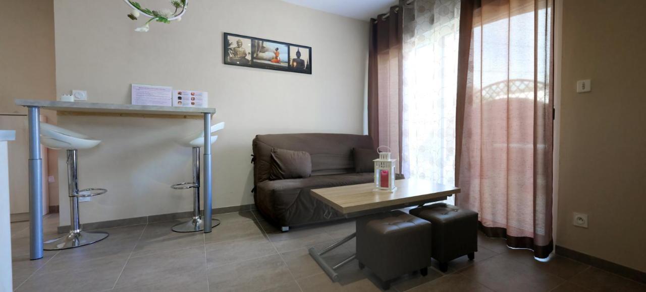 Au Coeur Du Bien-Etre, Gite Avec Piscine Chauffee Et Couverte, Spa, Sauna, Massages 蒙特艾克斯 外观 照片